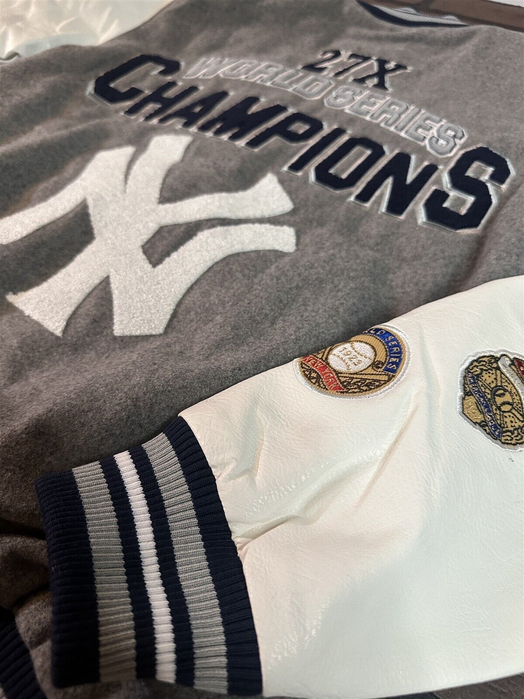 NEW YORK YANKEES G-III 27X World Series Varsity Jacket~Faux Leather Sleeved~